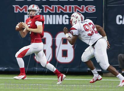 Thumbnail 2 in Lamar vs. Fort Bend Travis (UIL 5A Division 1 Regional Playoff) photogallery.