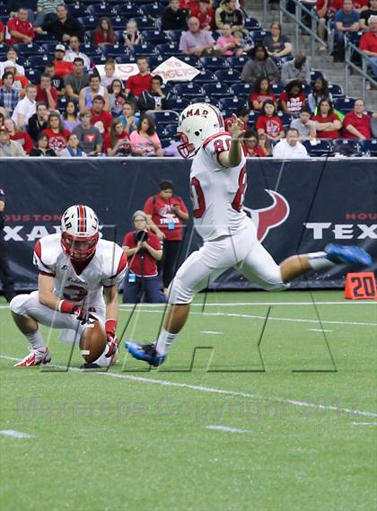 Thumbnail 2 in Lamar vs. Fort Bend Travis (UIL 5A Division 1 Regional Playoff) photogallery.