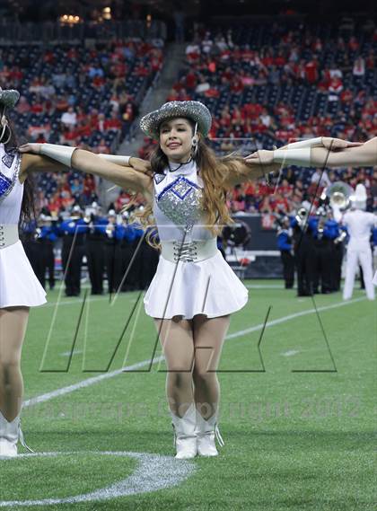 Thumbnail 1 in Lamar vs. Fort Bend Travis (UIL 5A Division 1 Regional Playoff) photogallery.