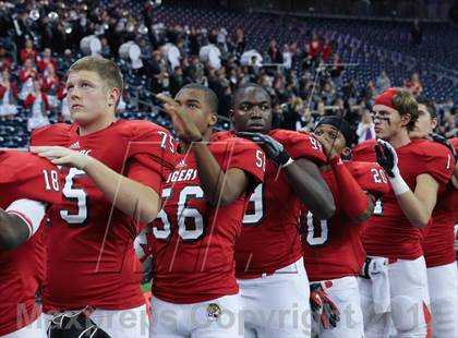 Thumbnail 1 in Lamar vs. Fort Bend Travis (UIL 5A Division 1 Regional Playoff) photogallery.