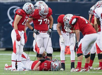 Thumbnail 2 in Lamar vs. Fort Bend Travis (UIL 5A Division 1 Regional Playoff) photogallery.