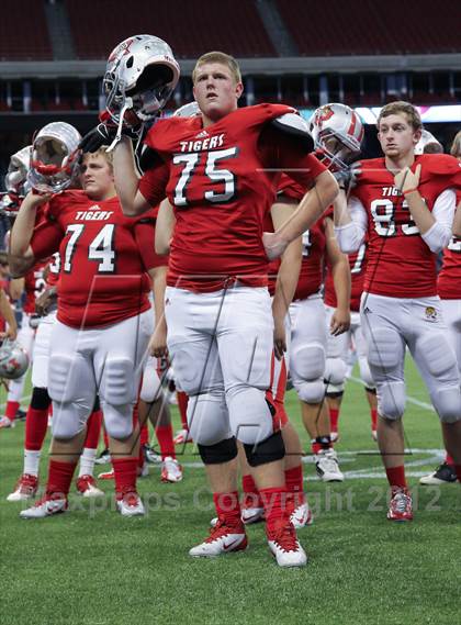 Thumbnail 2 in Lamar vs. Fort Bend Travis (UIL 5A Division 1 Regional Playoff) photogallery.