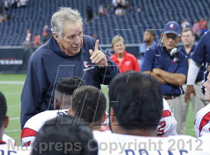 Thumbnail 1 in Lamar vs. Fort Bend Travis (UIL 5A Division 1 Regional Playoff) photogallery.
