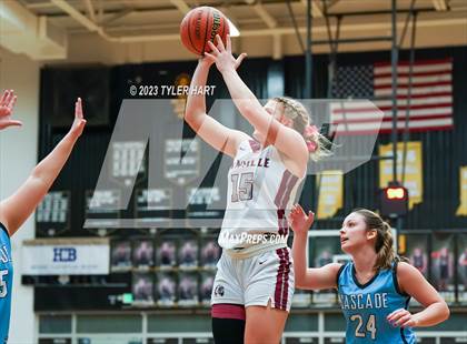 Thumbnail 2 in Cascade vs. Danville (IHSAA 3A Sectional Championship) photogallery.