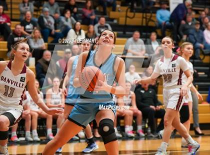 Thumbnail 2 in Cascade vs. Danville (IHSAA 3A Sectional Championship) photogallery.