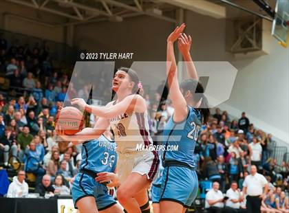 Thumbnail 2 in Cascade vs. Danville (IHSAA 3A Sectional Championship) photogallery.