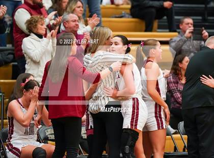 Thumbnail 1 in Cascade vs. Danville (IHSAA 3A Sectional Championship) photogallery.