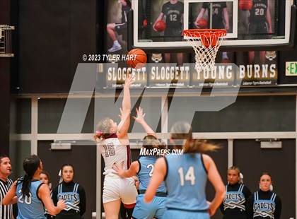 Thumbnail 1 in Cascade vs. Danville (IHSAA 3A Sectional Championship) photogallery.