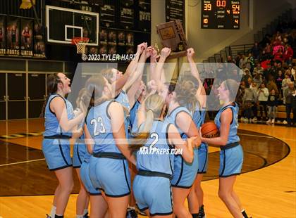 Thumbnail 2 in Cascade vs. Danville (IHSAA 3A Sectional Championship) photogallery.
