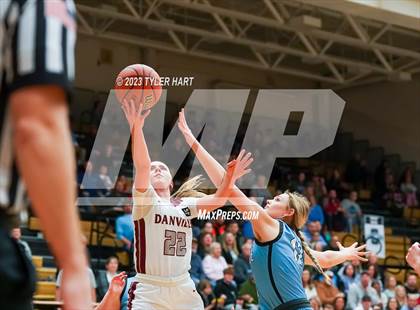 Thumbnail 1 in Cascade vs. Danville (IHSAA 3A Sectional Championship) photogallery.