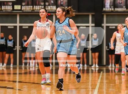 Thumbnail 3 in Cascade vs. Danville (IHSAA 3A Sectional Championship) photogallery.