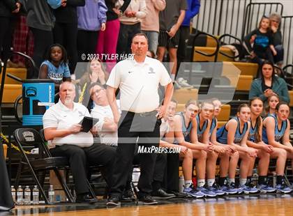 Thumbnail 2 in Cascade vs. Danville (IHSAA 3A Sectional Championship) photogallery.