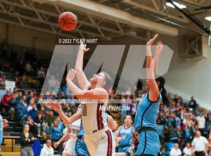 Thumbnail 1 in Cascade vs. Danville (IHSAA 3A Sectional Championship) photogallery.