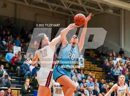 Thumbnail 2 in Cascade vs. Danville (IHSAA 3A Sectional Championship) photogallery.