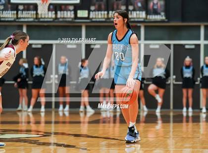 Thumbnail 2 in Cascade vs. Danville (IHSAA 3A Sectional Championship) photogallery.
