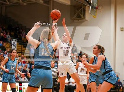 Thumbnail 3 in Cascade vs. Danville (IHSAA 3A Sectional Championship) photogallery.