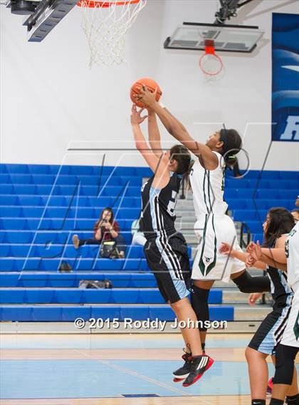 Thumbnail 3 in Clear Falls vs Sam Rayburn (McDonald's Texas Invitational) photogallery.