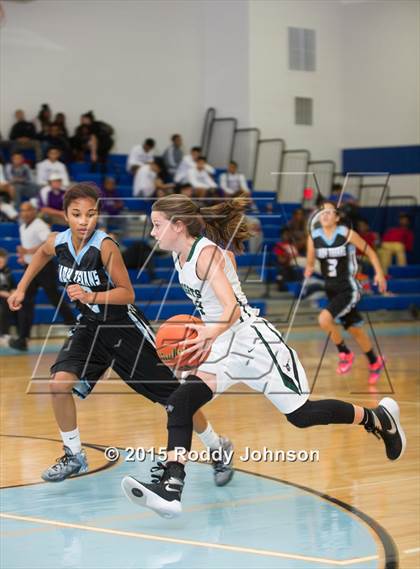 Thumbnail 1 in Clear Falls vs Sam Rayburn (McDonald's Texas Invitational) photogallery.