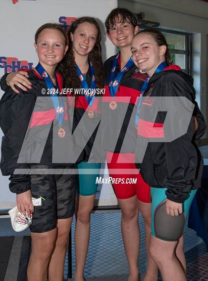 Thumbnail 1 in SCHSL 3A Final Awards photogallery.