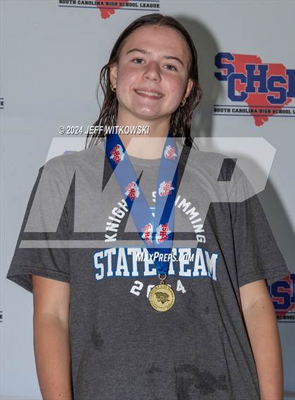 Thumbnail 2 in SCHSL 3A Final Awards photogallery.