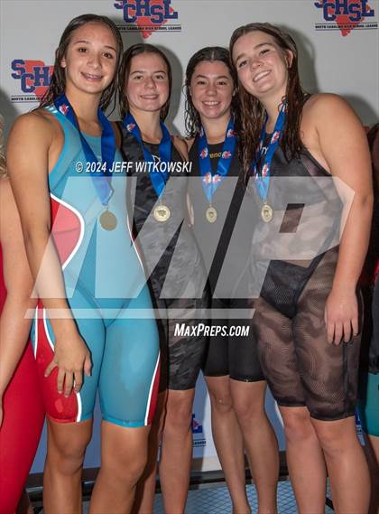 Thumbnail 1 in SCHSL 3A Final Awards photogallery.
