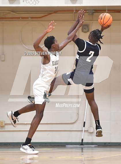 Thumbnail 1 in Southeast Raleigh @ Enloe photogallery.