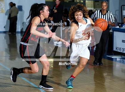 Thumbnail 3 in Taft vs. Harvard Westlake photogallery.