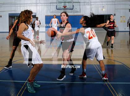 Thumbnail 1 in Taft vs. Harvard Westlake photogallery.