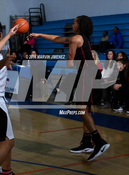 Thumbnail 1 in Taft vs. Harvard Westlake photogallery.