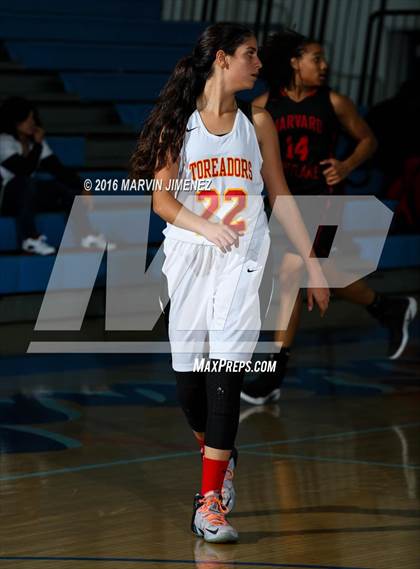 Thumbnail 3 in Taft vs. Harvard Westlake photogallery.