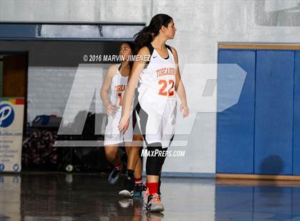 Thumbnail 3 in Taft vs. Harvard Westlake photogallery.