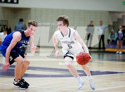 Thumbnail 3 in Pleasant Grove @ Riverton photogallery.