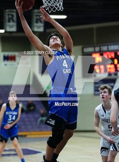 Thumbnail 3 in Pleasant Grove @ Riverton photogallery.