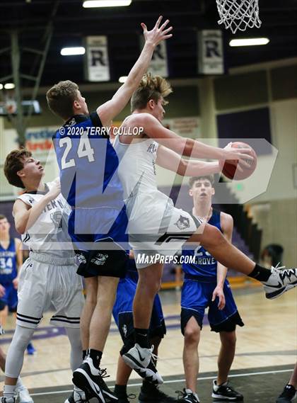 Thumbnail 1 in Pleasant Grove @ Riverton photogallery.