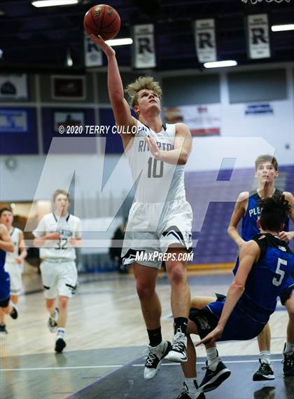 Thumbnail 3 in Pleasant Grove @ Riverton photogallery.