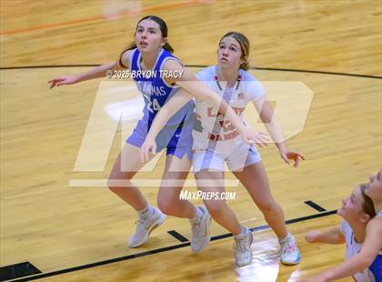 Thumbnail 3 in Greeley County vs. Las Animas photogallery.