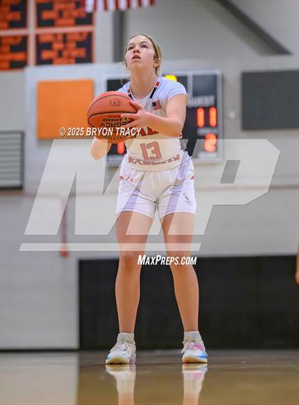 Thumbnail 2 in Greeley County vs. Las Animas photogallery.