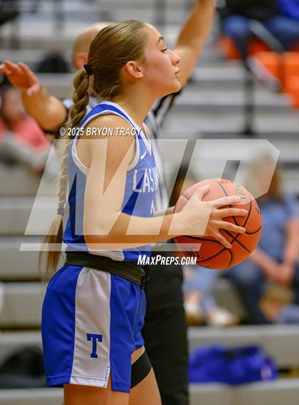 Thumbnail 2 in Greeley County vs. Las Animas photogallery.