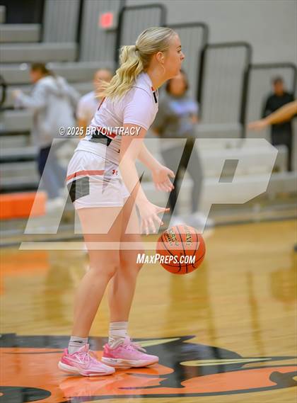 Thumbnail 2 in Greeley County vs. Las Animas photogallery.