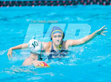 Thumbnail 2 in Palo Alto vs. Leland ( Saint Francis Autumn Invitational) photogallery.