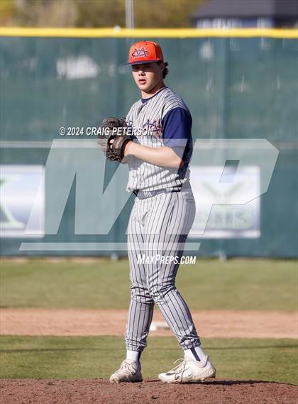 Thumbnail 1 in Mountain Crest @ Ridgeline photogallery.