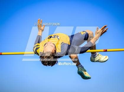 Thumbnail 2 in Marysville Invitational (Walt Braun Stadium) photogallery.