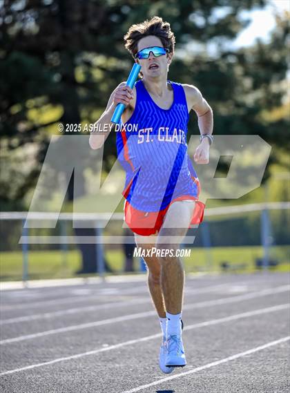 Thumbnail 1 in Marysville Invitational (Walt Braun Stadium) photogallery.