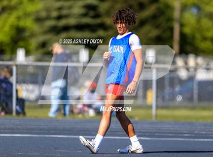 Thumbnail 2 in Marysville Invitational (Walt Braun Stadium) photogallery.