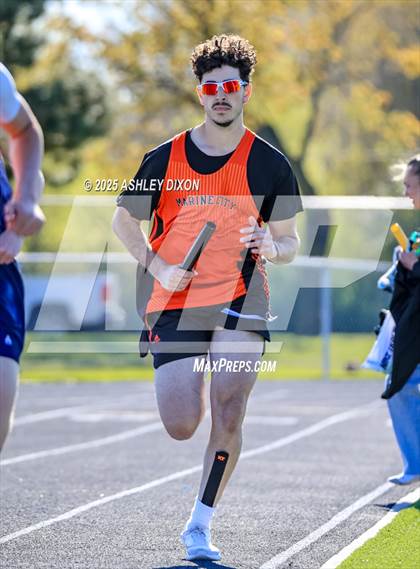 Thumbnail 2 in Marysville Invitational (Walt Braun Stadium) photogallery.