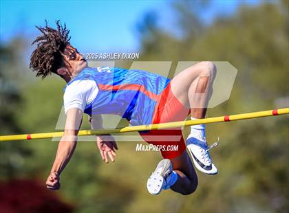 Thumbnail 2 in Marysville Invitational (Walt Braun Stadium) photogallery.