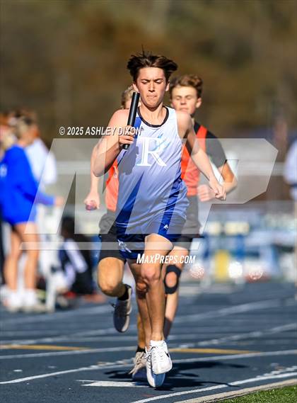 Thumbnail 2 in Marysville Invitational (Walt Braun Stadium) photogallery.