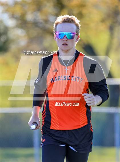 Thumbnail 3 in Marysville Invitational (Walt Braun Stadium) photogallery.