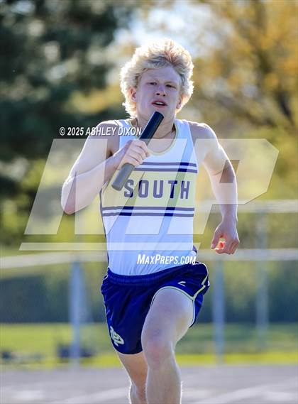Thumbnail 3 in Marysville Invitational (Walt Braun Stadium) photogallery.