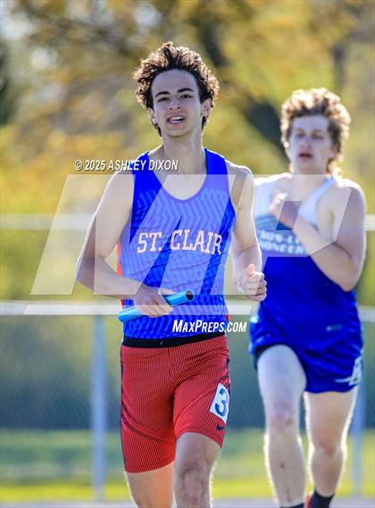 Thumbnail 3 in Marysville Invitational (Walt Braun Stadium) photogallery.